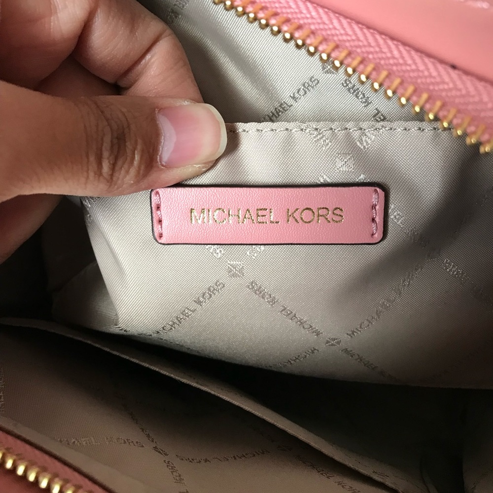 🌼Michael Kors Set - Picture 10 of 16